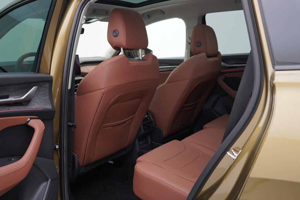 OV190V08056_35.webp_KODIAQ Selection 2.0 TDI 142 kW automat, DPH