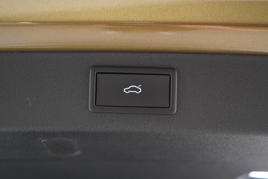 OV190V08056_38.webp_KODIAQ Selection 2.0 TDI 142 kW automat, DPH