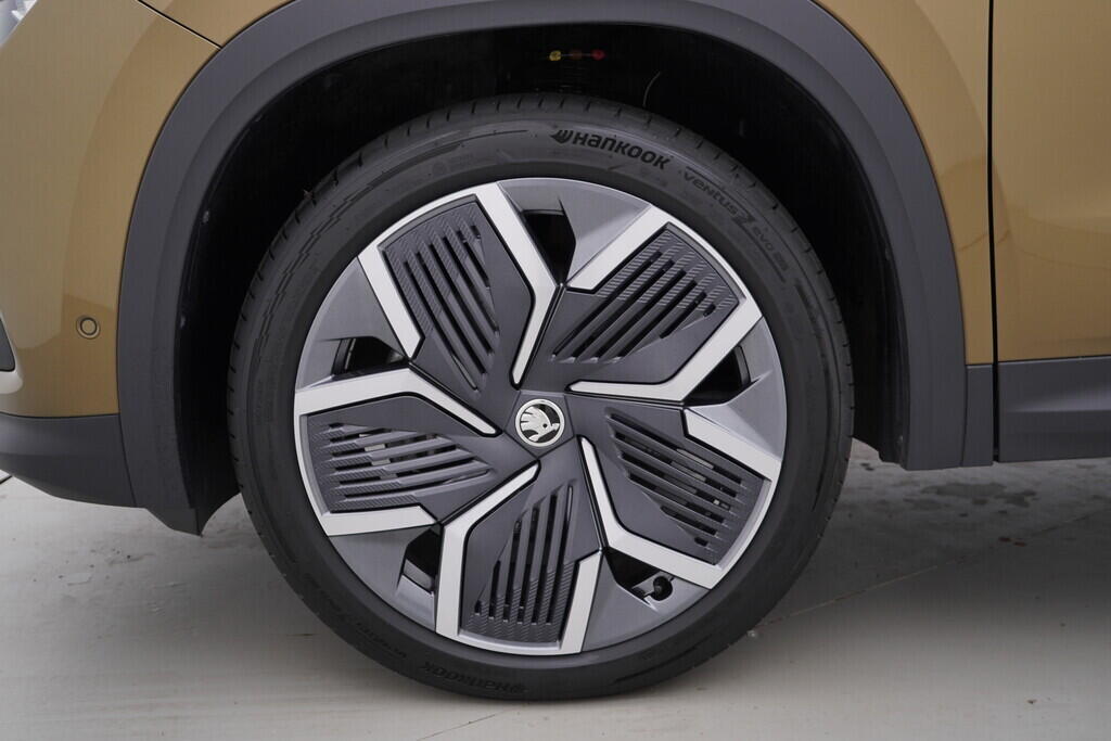 OV190V08056_43.webp_KODIAQ Selection 2.0 TDI 142 kW automat, DPH