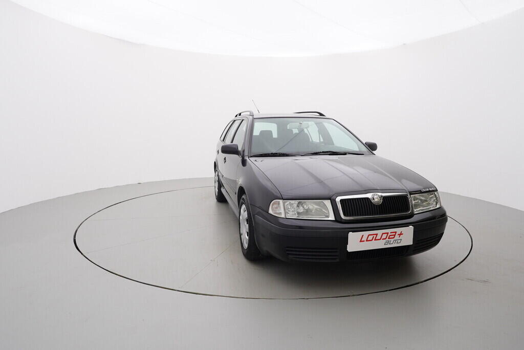 OV190V08068_17.webp_OCTAVIA Tour 1.6 MPI 75 kW manuál