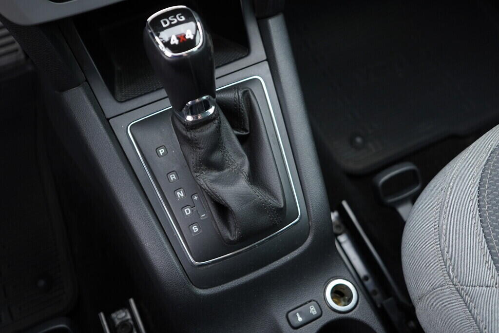 OV190V08080_32.webp_YETI Elegance 2.0 TDI 103 kW automat