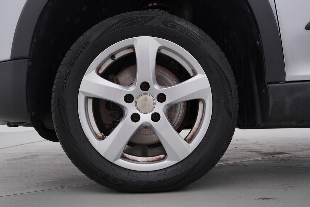 OV190V08080_37.webp_YETI Elegance 2.0 TDI 103 kW automat