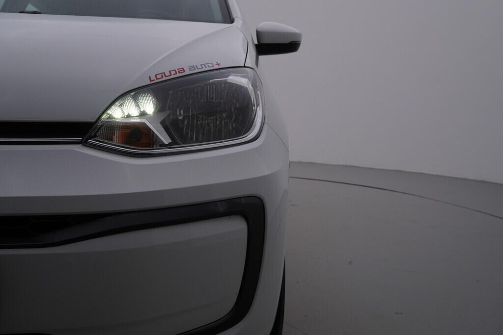 OV190V08082_35.webp_UP! ECO 1.0 TSI CNG 50 kW manuál, DPH
