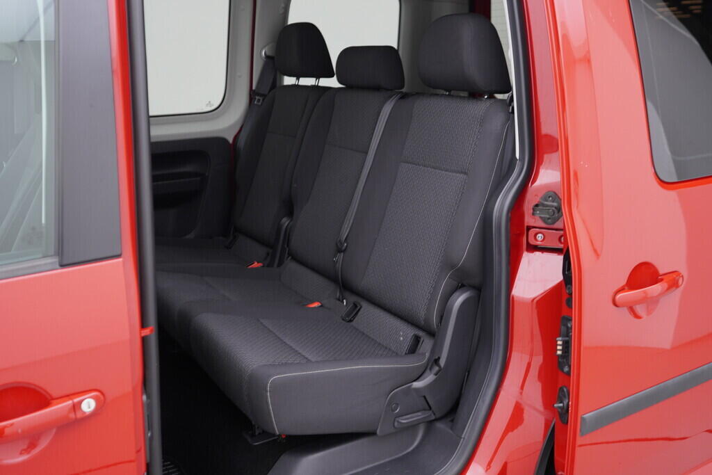 OV190V08083_34.webp_CADDY  2.0 TDI 75 kW manuál, DPH