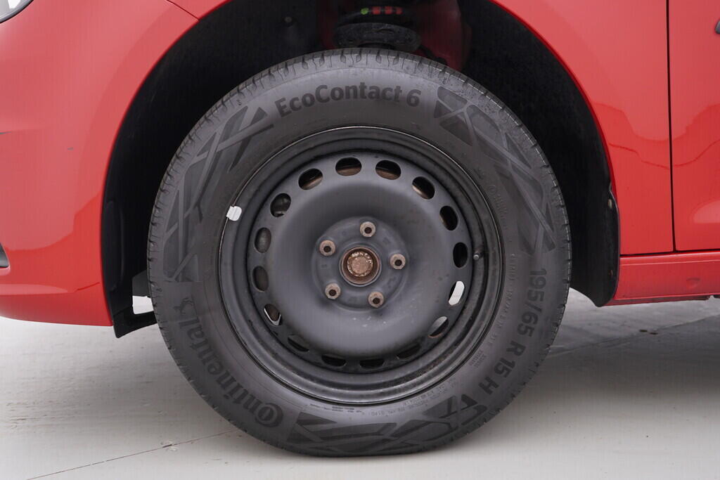 OV190V08083_37.webp_CADDY  2.0 TDI 75 kW manuál, DPH