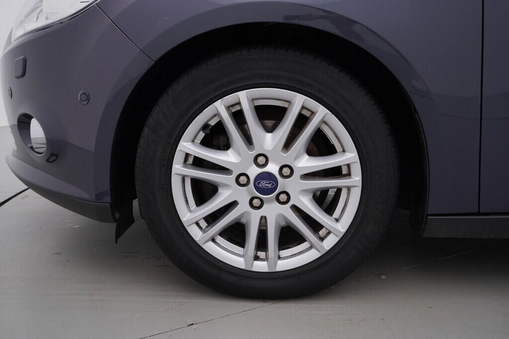 OV190V08086_36.webp_FOCUS Titanium 1.0  _ kW manuál