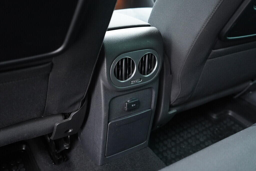 OV190V08087_27.webp_TIGUAN  2.0 TSI 132 kW manuál