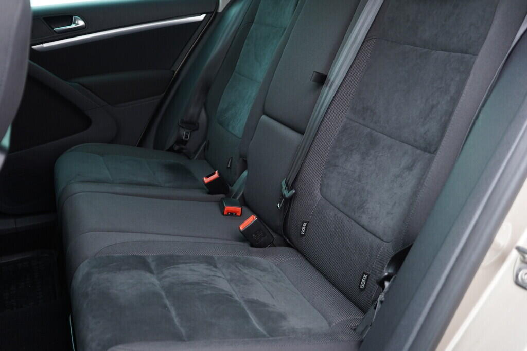 OV190V08087_28.webp_TIGUAN  2.0 TSI 132 kW manuál