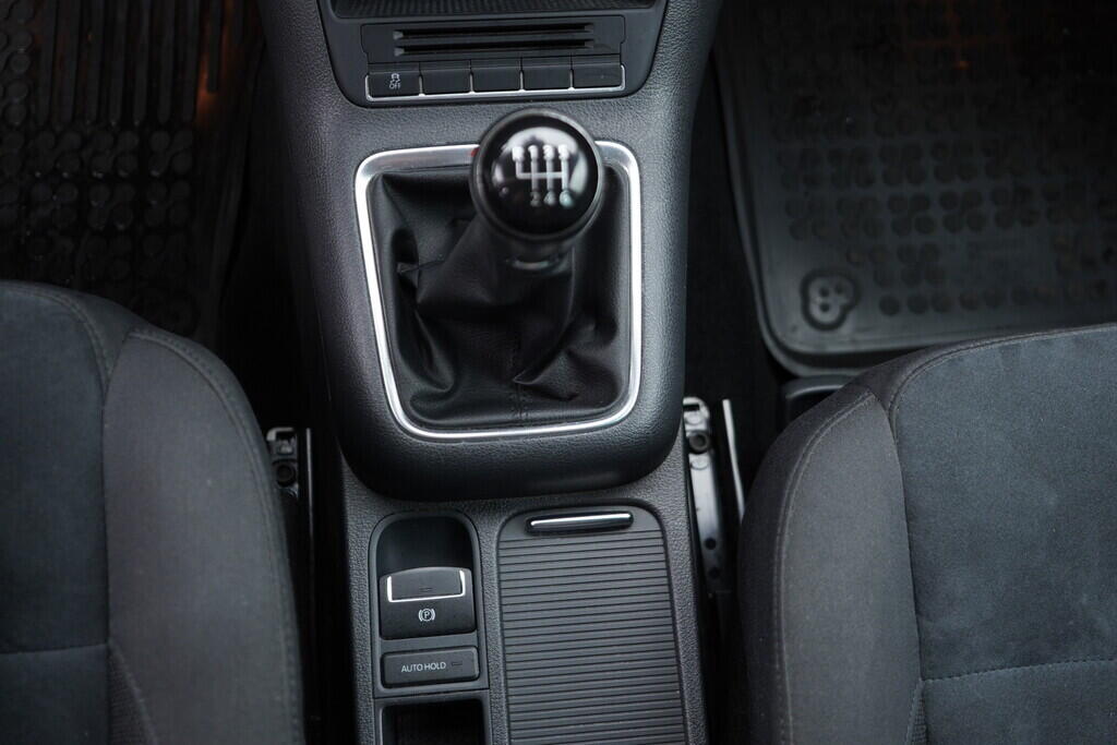 OV190V08087_32.webp_TIGUAN  2.0 TSI 132 kW manuál