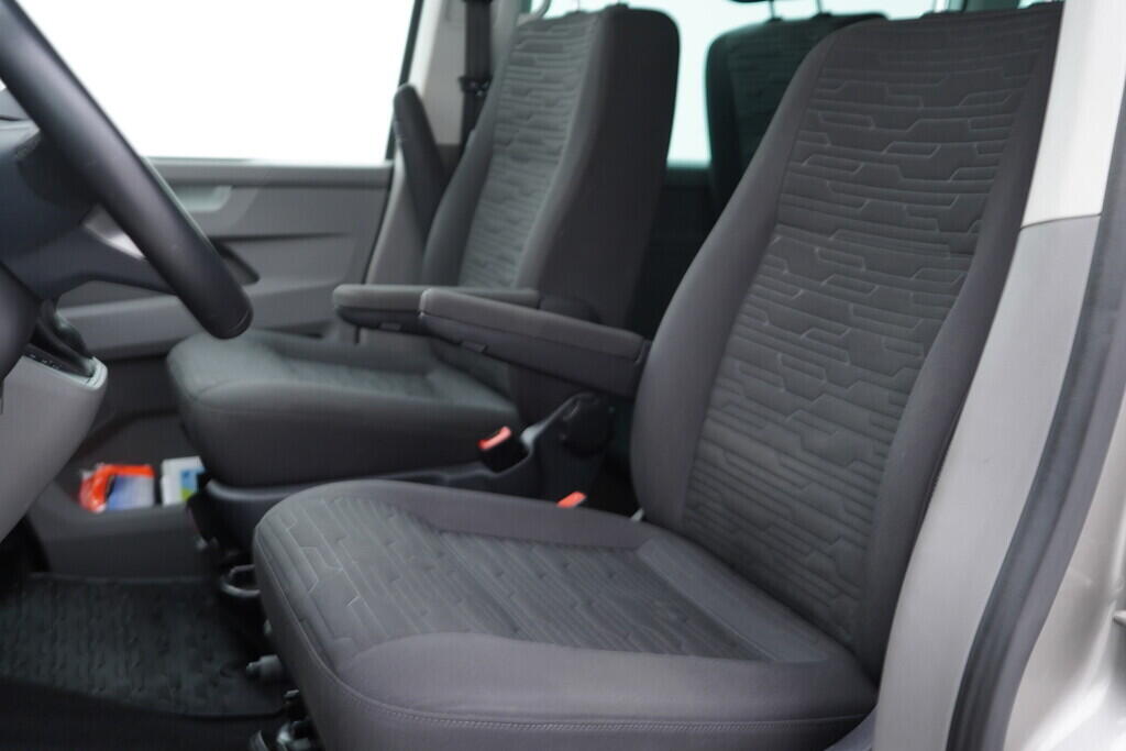 OV190V08096_22.webp_CARAVELLE  2.0 TDI 110 kW automat, DPH