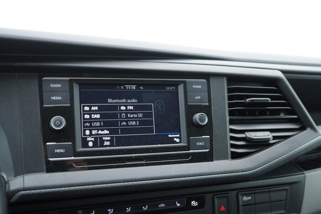 OV190V08096_29.webp_CARAVELLE  2.0 TDI 110 kW automat, DPH