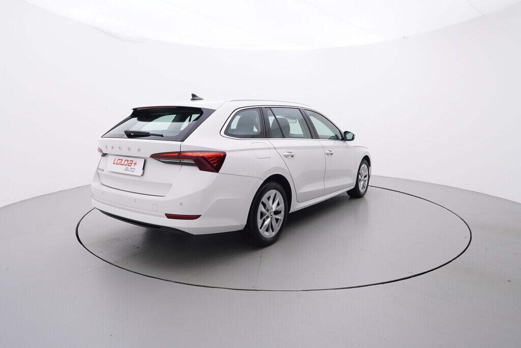 OV190V08102_14.webp_OCTAVIA Style 1.0 TSI 81 kW manuál, DPH