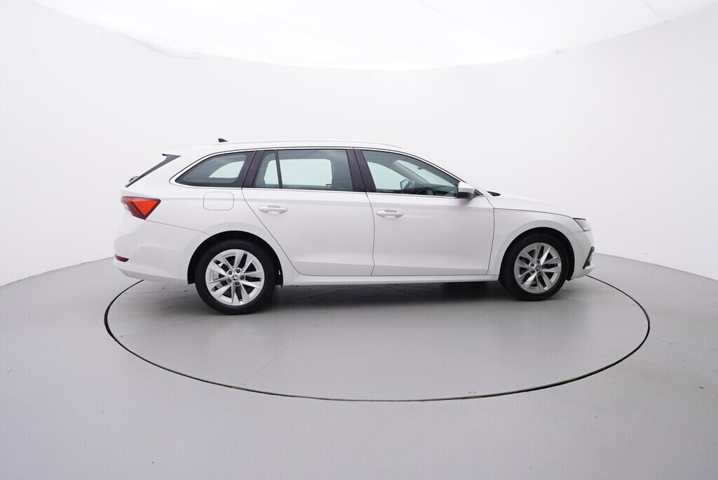 OV190V08102_15.webp_OCTAVIA Style 1.0 TSI 81 kW manuál, DPH