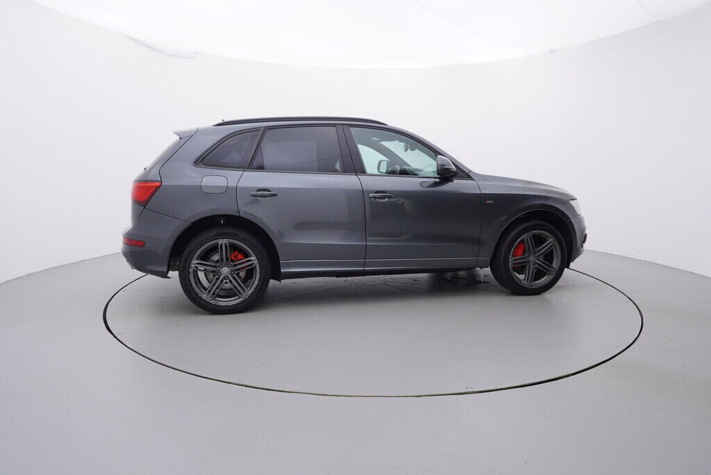 OV190V08112_15.webp_Q5 S-line 3.0 TDI 180 kW automat