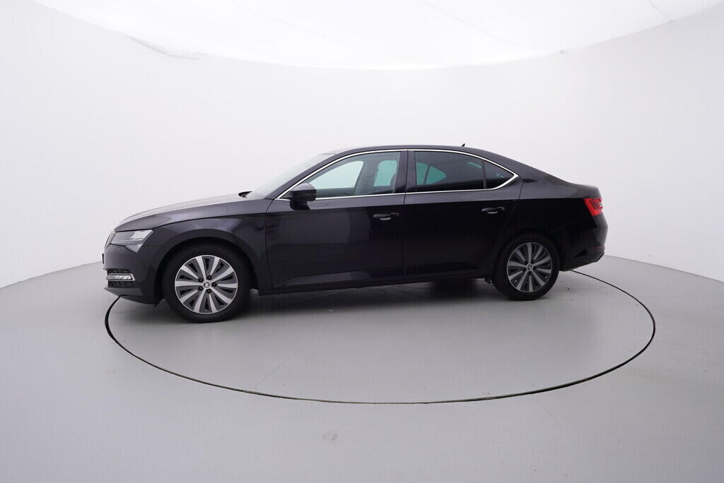 OV190V08116_11.webp_SUPERB Style 2.0 TSI 206 kW automat, DPH