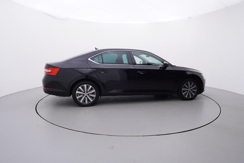 OV190V08116_15.webp_SUPERB Style 2.0 TSI 206 kW automat, DPH