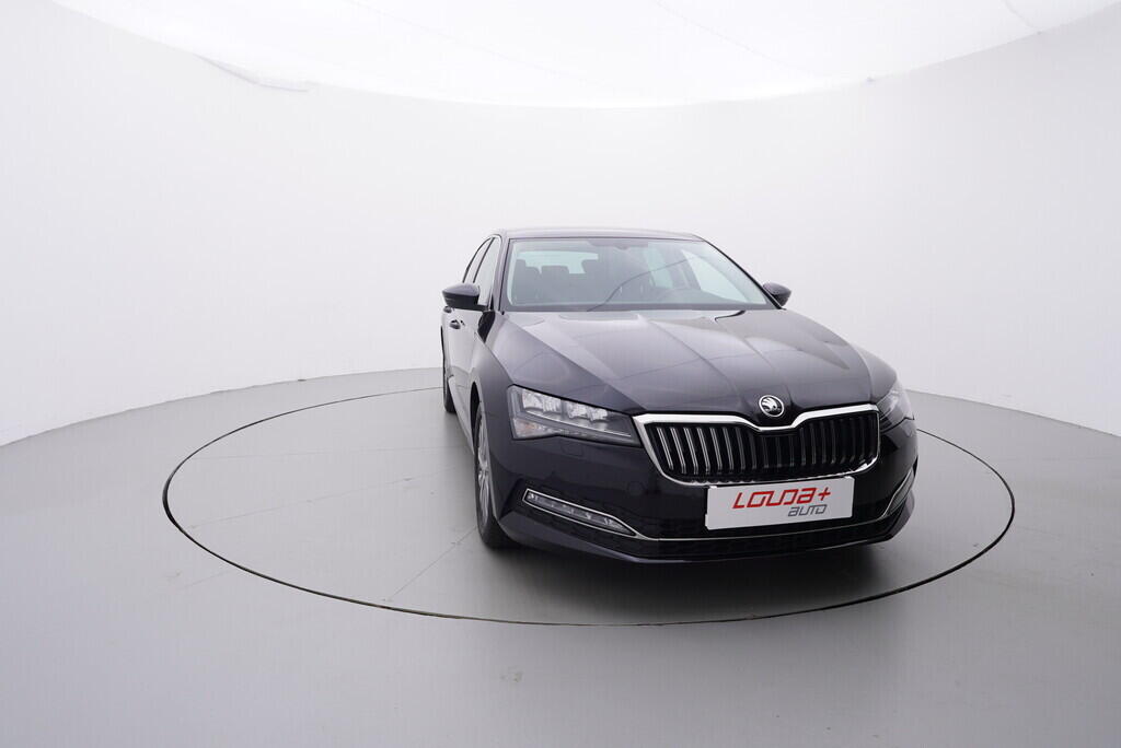 OV190V08116_17.webp_SUPERB Style 2.0 TSI 206 kW automat, DPH