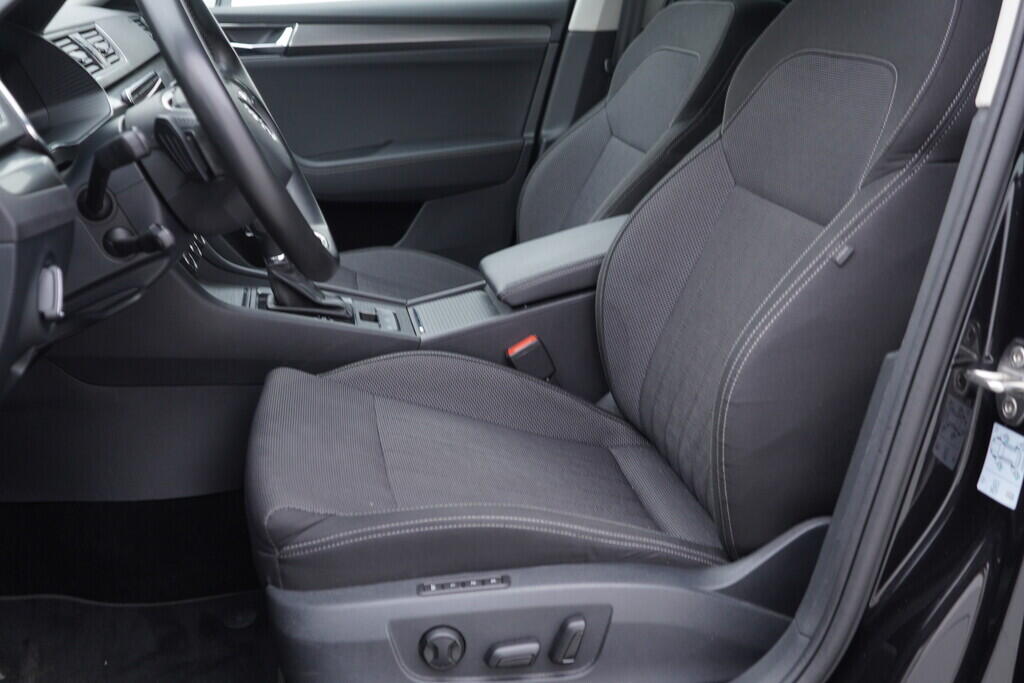 OV190V08116_23.webp_SUPERB Style 2.0 TSI 206 kW automat, DPH