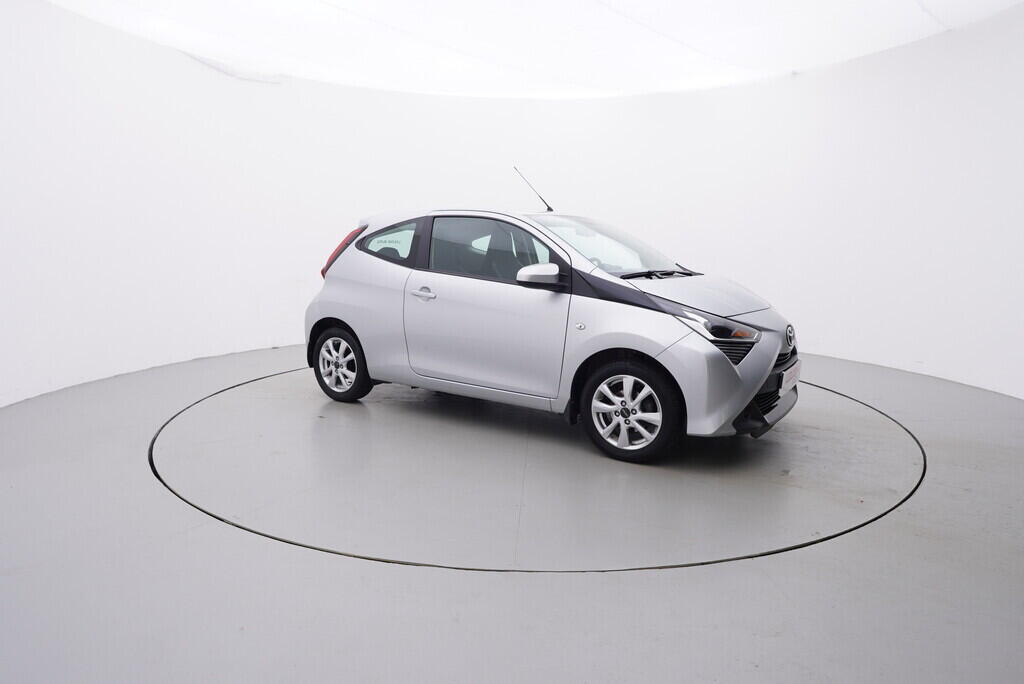 OV190V08127_16.webp_AYGO  1.0  53 kW manuál