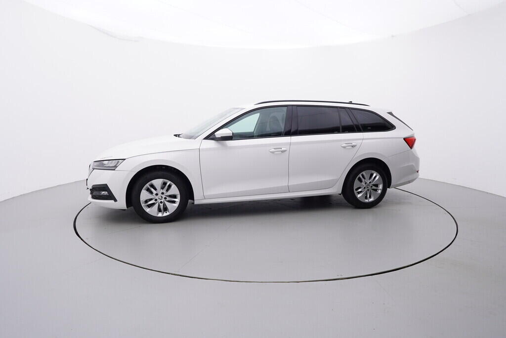 OV190V08142_11.webp_OCTAVIA Ambition Plus 2.0 TDI 85 kW manuál, DPH