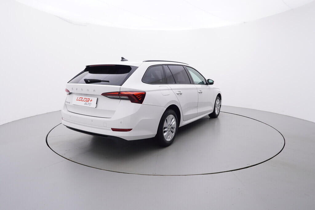 OV190V08142_14.webp_OCTAVIA Ambition Plus 2.0 TDI 85 kW manuál, DPH