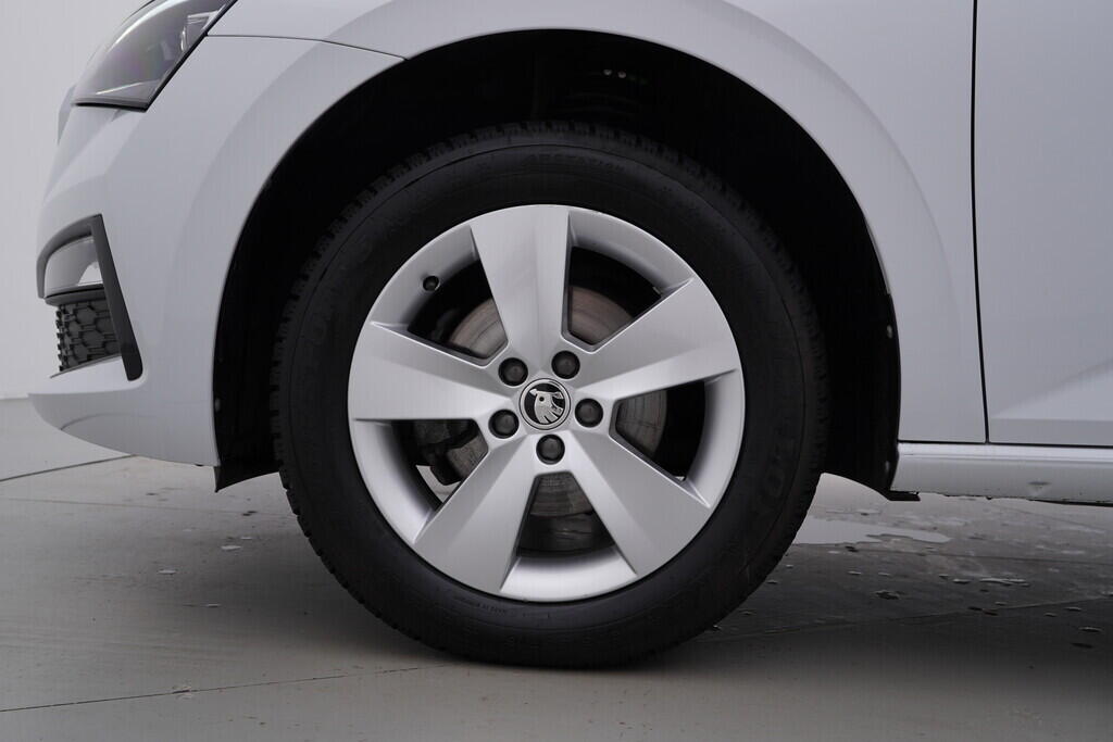 OV190V08146_40.webp_SCALA Style 1.0 TSI 81 kW manuál, DPH