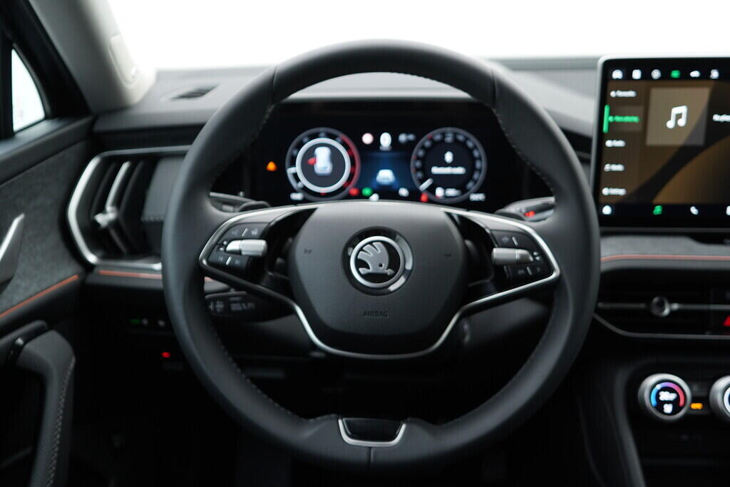 OV190V08152_28.webp_KODIAQ Selection 2.0 TDI 142 kW automat, DPH