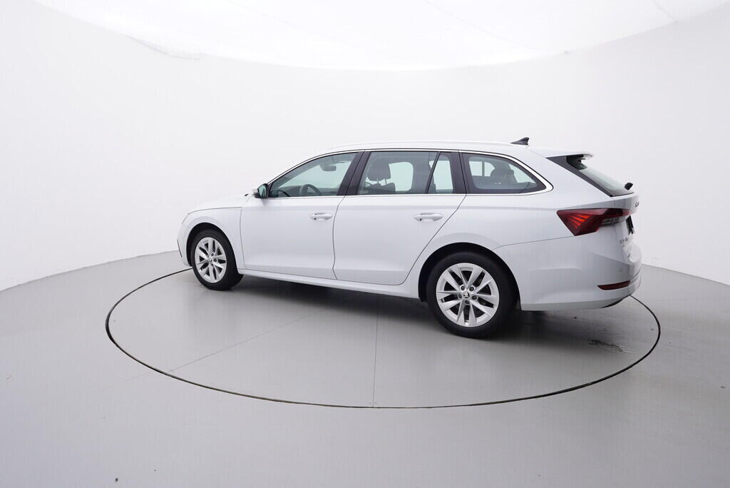 OV190V08153_12.webp_OCTAVIA Style 1.5 TSI 110 kW automat, DPH