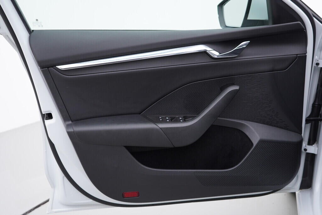 OV190V08153_19.webp_OCTAVIA Style 1.5 TSI 110 kW automat, DPH