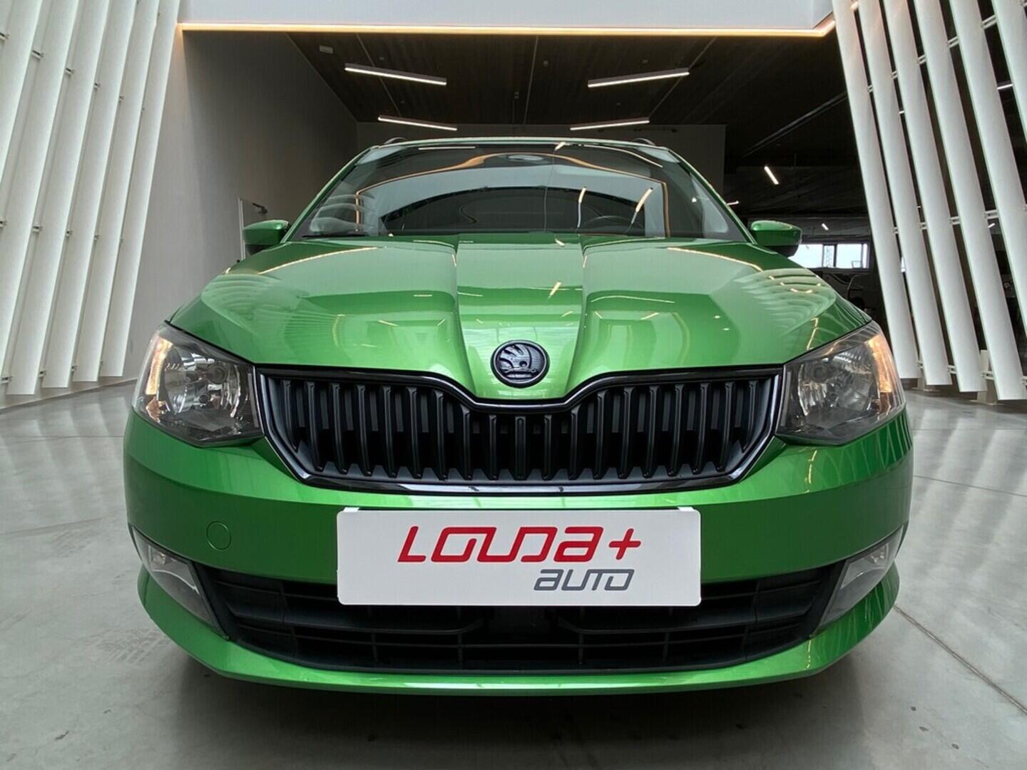OV190V08162_13.webp_FABIA Ambition 1.2 TSI 66 kW manuál