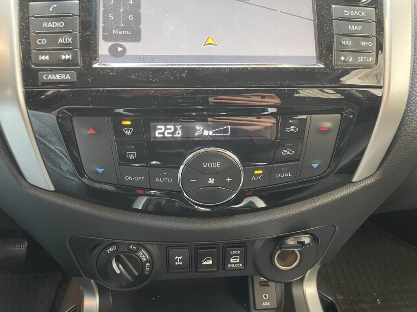 OV190V08168_25.webp_NAVARA  2.3  140 kW manuál, DPH