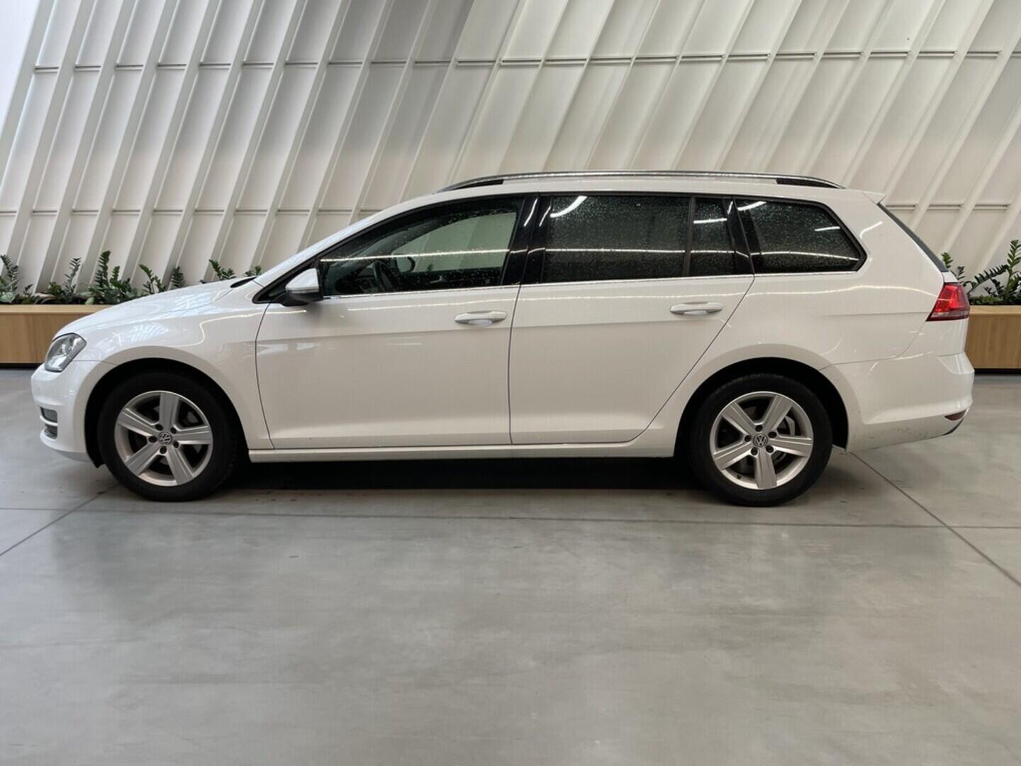 OV190V08172_12.webp_GOLF VARIANT Highline 1.4 TSI 110 kW automat