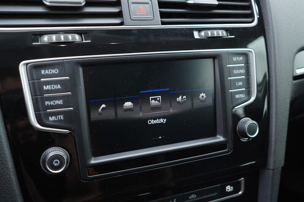 OV190V08172_32.webp_GOLF VARIANT Highline 1.4 TSI 110 kW automat