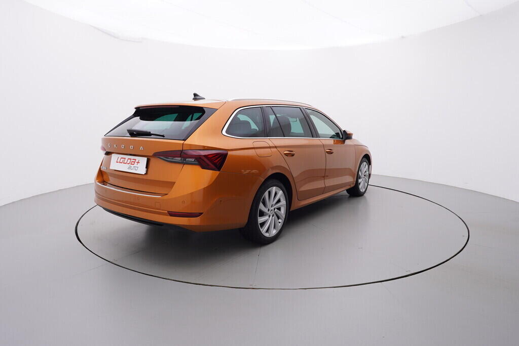 OV190V08173_14.webp_OCTAVIA Style Plus 2.0 TDI 110 kW manuál