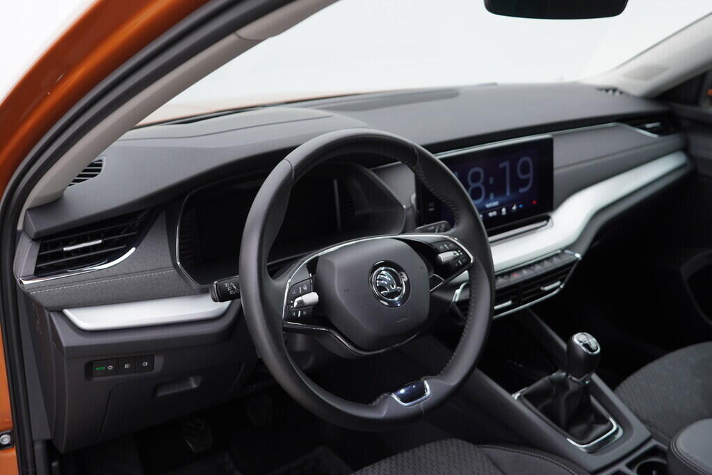 OV190V08173_21.webp_OCTAVIA Style Plus 2.0 TDI 110 kW manuál