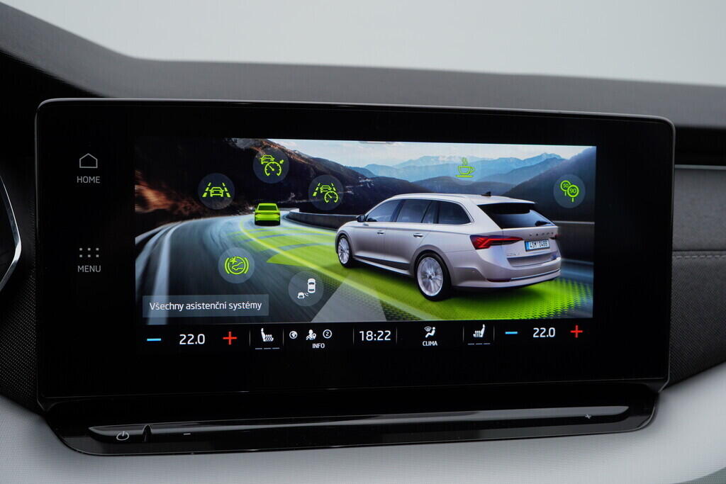 OV190V08173_32.webp_OCTAVIA Style Plus 2.0 TDI 110 kW manuál