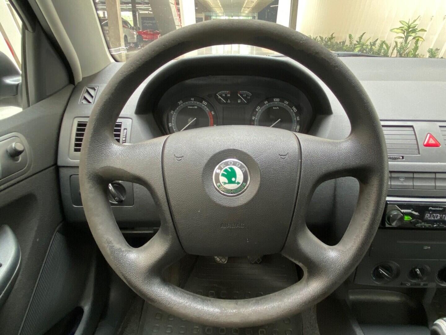OV190V08196_21.webp_FABIA Classic 1.2 HTP 47 kW manuál