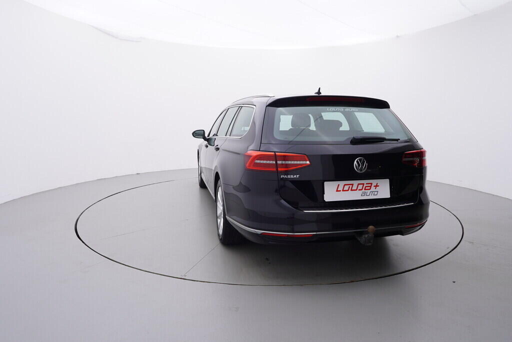 OV190V08208_13.webp_PASSAT VARIANT Highline 1.4 TSI 110 kW manuál