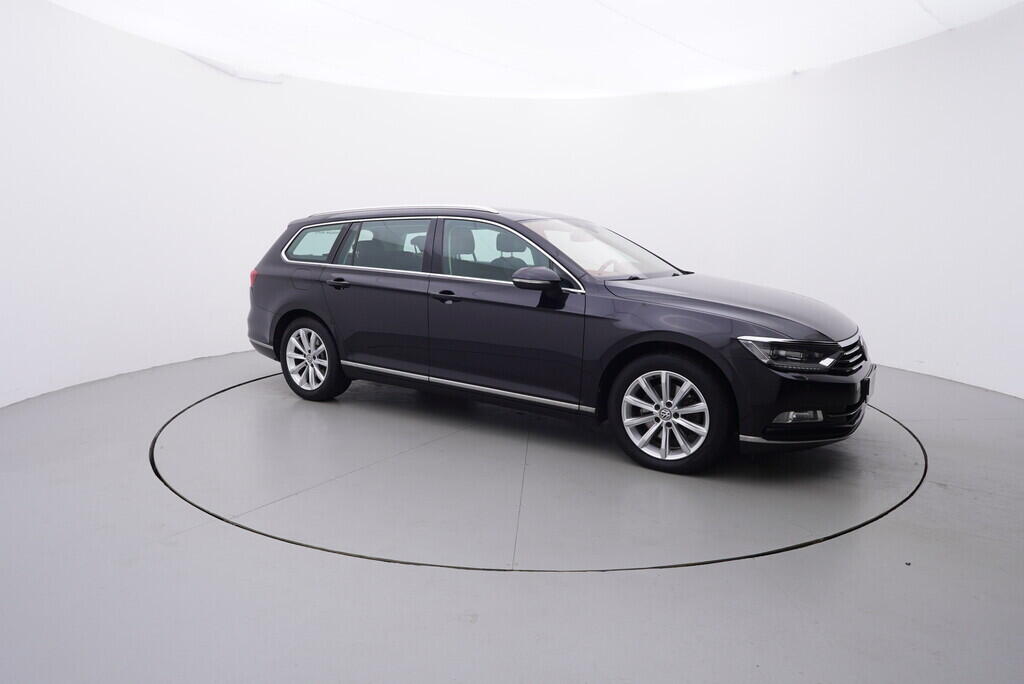 OV190V08208_16.webp_PASSAT VARIANT Highline 1.4 TSI 110 kW manuál