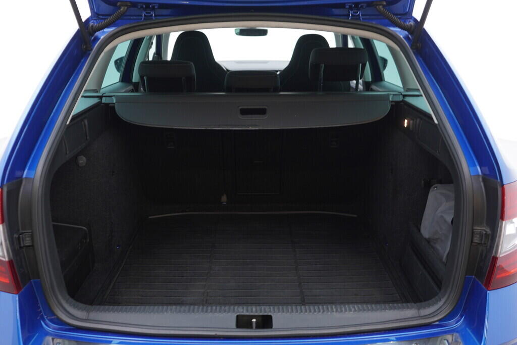 OV190V08209_40.webp_OCTAVIA Style 1.4 TSI 110 kW automat