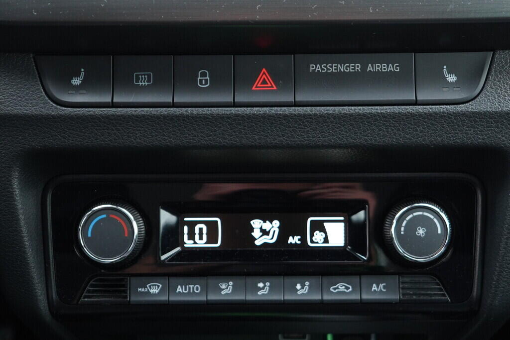 OV190V08212_31.webp_FABIA Style 1.0 TSI 70 kW manuál