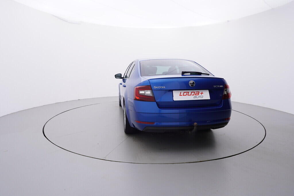 OV190V08221_13.webp_OCTAVIA Style 1.8 TSI 132 kW manuál