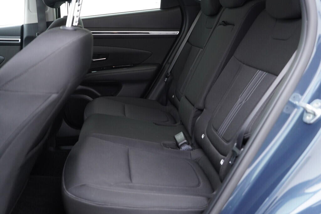 OV190V08224_37.webp_TUCSON Smart + Nav 1.6 TGDI 132 kW automat, DPH