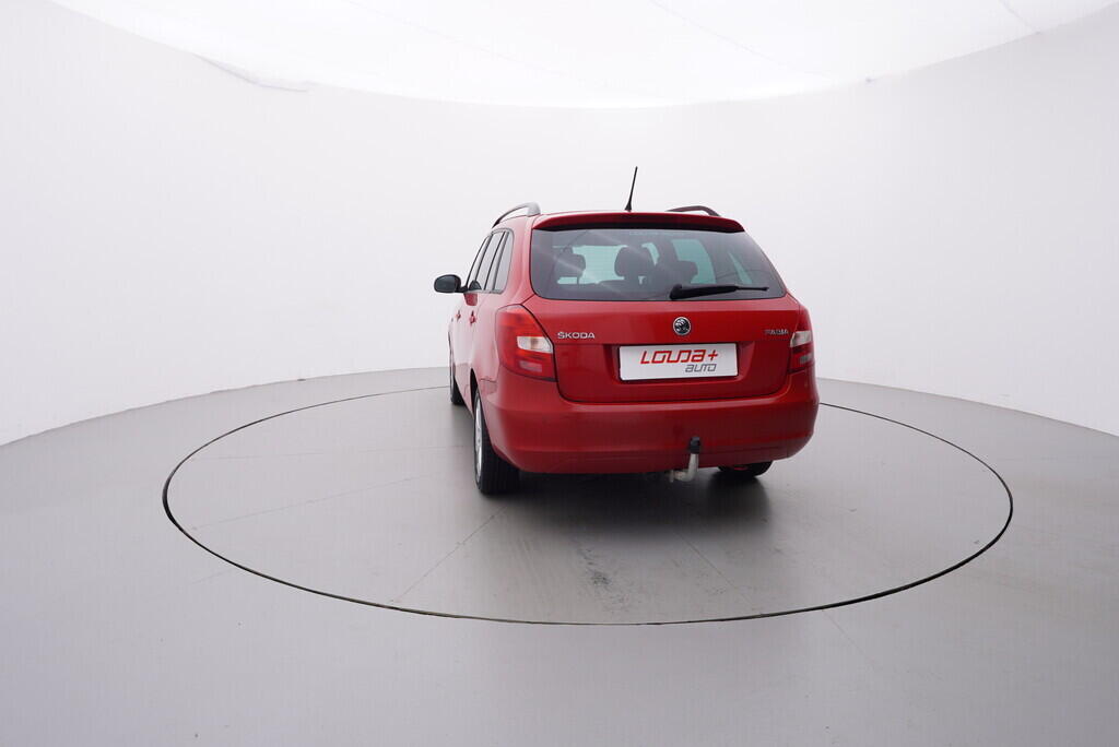 OV190V08225_13.webp_FABIA Elegance 1.6 TDI 66 kW manuál