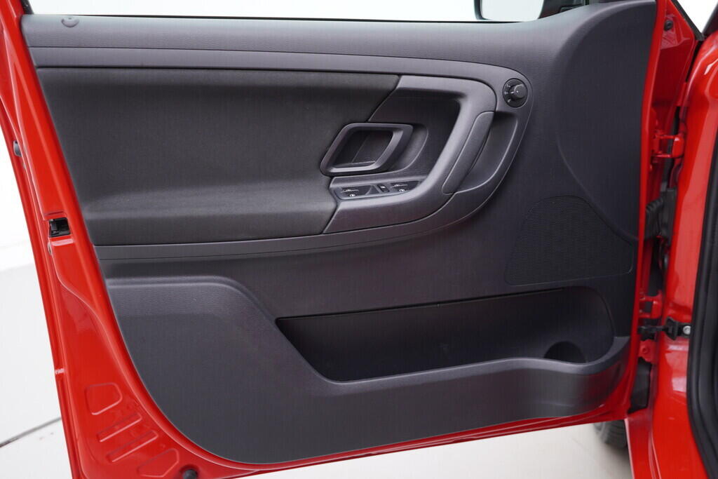 OV190V08225_19.webp_FABIA Elegance 1.6 TDI 66 kW manuál