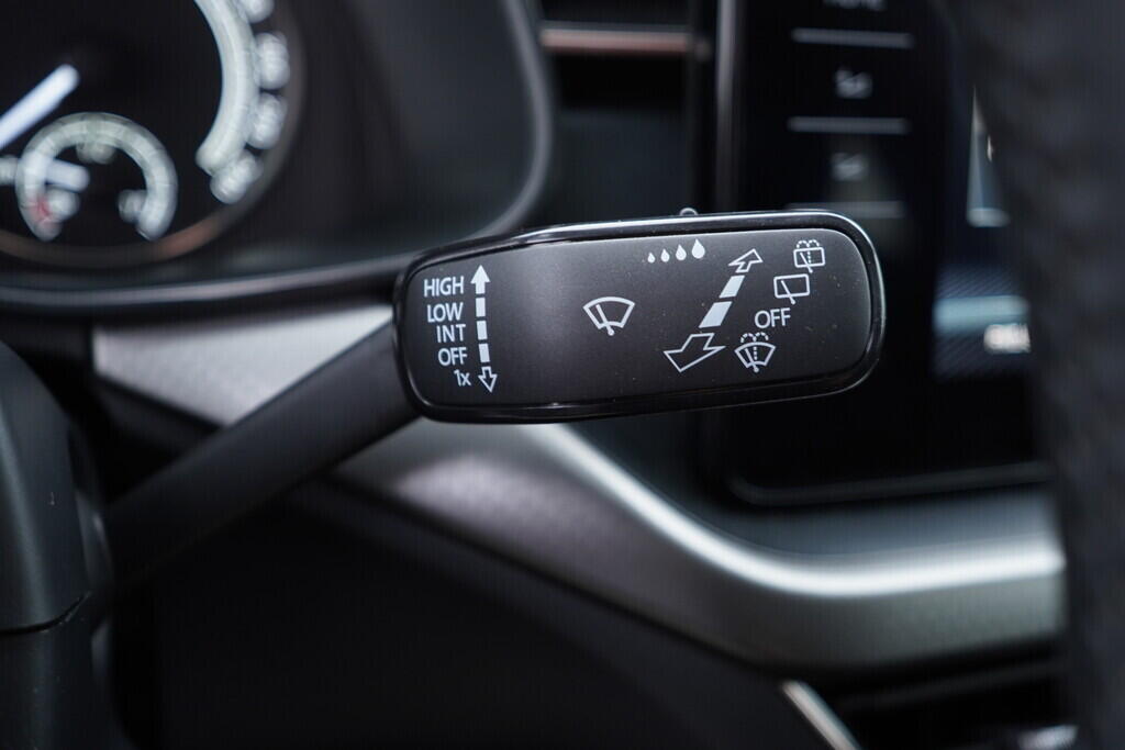 OV190V08231_25.webp_KAMIQ Style 1.0 TSI 70 kW manuál, DPH