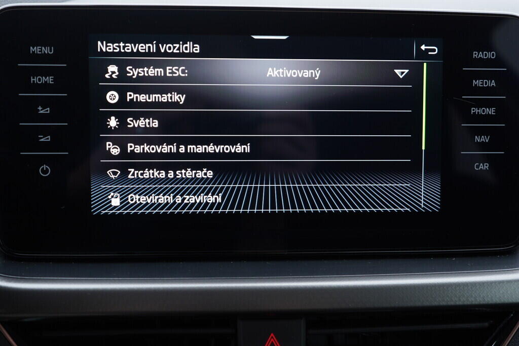 OV190V08231_31.webp_KAMIQ Style 1.0 TSI 70 kW manuál, DPH