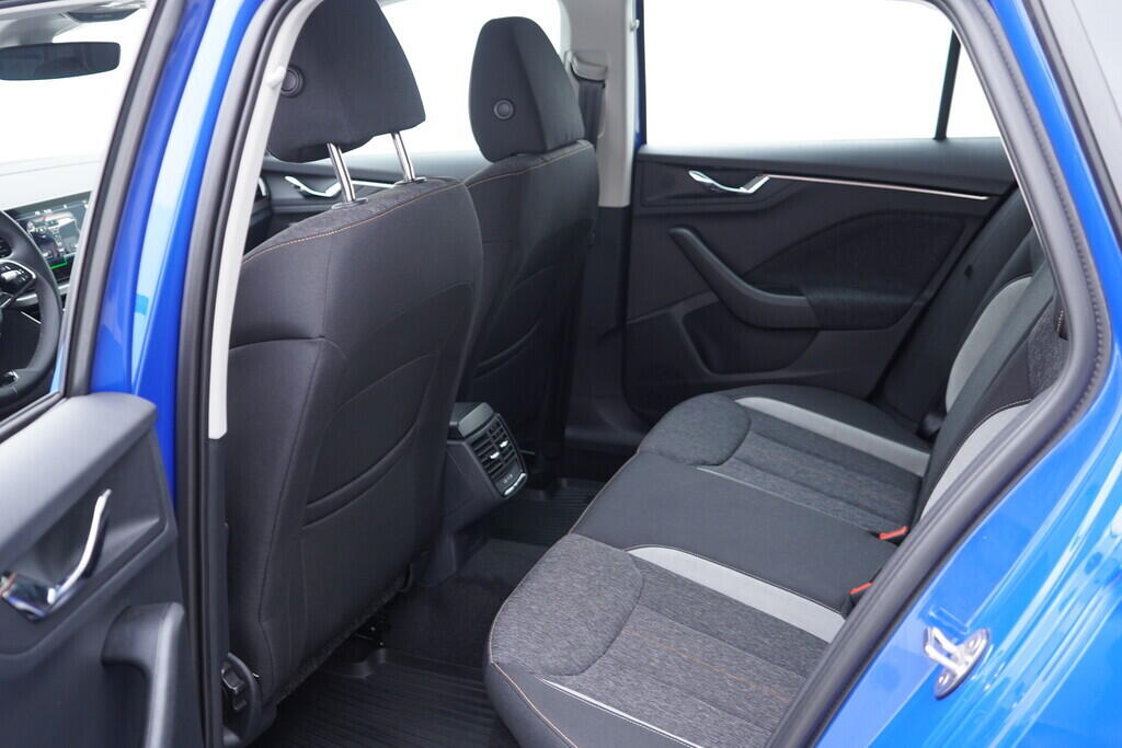 OV190V08231_37.webp_KAMIQ Style 1.0 TSI 70 kW manuál, DPH