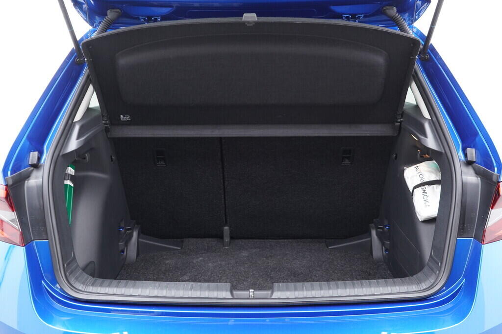 OV190V08245_36.webp_FABIA Style 1.0 TSI 81 kW manuál, DPH