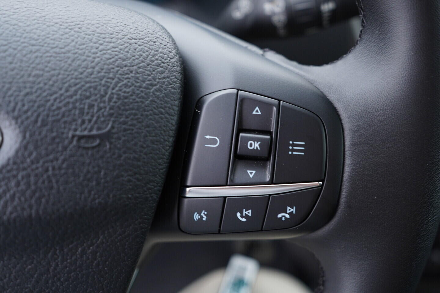 OV190V08248_26.webp_TRANSIT  2.0 TDCi 96 kW manuál, DPH